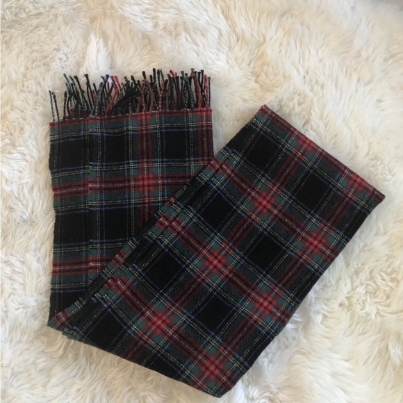 NWT J.CREW Tartan Scarf BLACK MULTI H3794 Made In Italy red green plaid - Picture 4 of 7